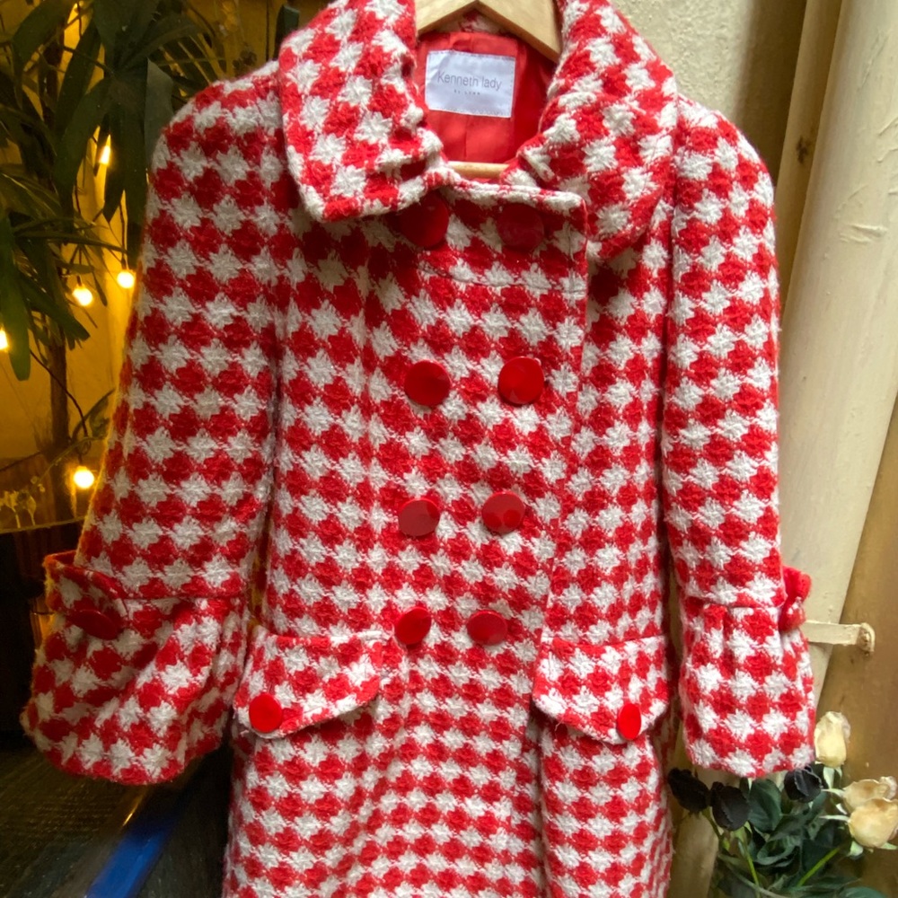 Kenneth Lady by  Lynn Coat. Size - M - Picture 4 of 14